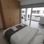 Must Stay - City Center
