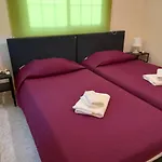2 Bedroom Apartment Near Finikoudes