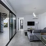 Solaar Apartments St Lazarous