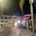 2 Bedroom Apt In Ermou 4 Minute Walk Beach