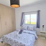 Comfy And Exquisite Rooms In A Shared 3Br Apartment Near Main Harbor, City Center
