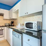 Odin 1-Bedroom Apartment In Larnaca