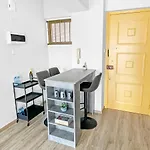 Unbeatable Location! Modern 2Br