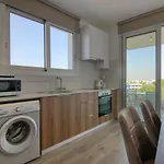 Phaedrus Living Coral Suites Aquatic