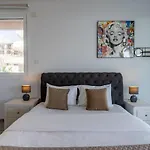 Starlet 1-Bedroom Apartment In Larnaca