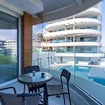 Starlet 1-Bedroom Apartment In Larnaca