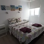 Sunorama Waterfront Apartment