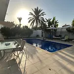 Villa Victoria