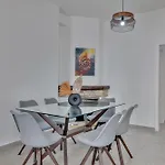 Phaedrus Living: Luxury Residence Faneromeni