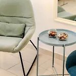 Athina Mackenzie 2 Bedroom Flat With Pool