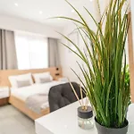 Kition City Jacuzzi Suite In Larnaca Finikoudes