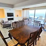 Beachfront Seaview Lux Penthouse