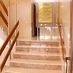 Spacious Apartment, Near Pinikoudes Beach