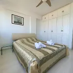 Sea View Suite In Makenzy