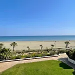 Sea View Suite In Makenzy