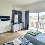 Downtown Rooms, 200M From Marina Beach