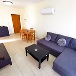 License To Chill Apartment
