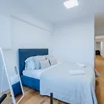 Larnaca Beach Bliss Apartment