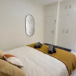 Luxury 2 Bedroom City Center