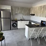 Luxurious Penthouse In Larnaca Center 300M From The Beach