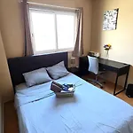 Charming 2Br Classic Flat With Fast Wi-Fi