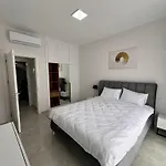 Riverside Life Residence