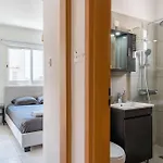 Stylish 2Br Apartment With Rooftop Pool In Mackenzie