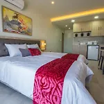 Zodiac Hotel Apartments