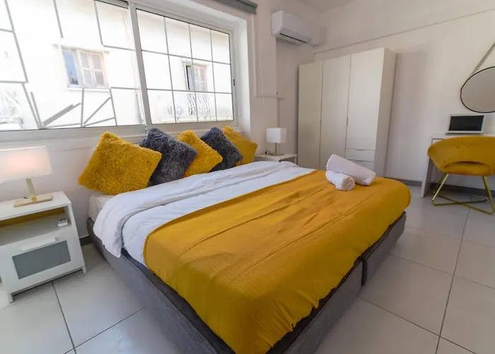 Jana\'S 2-Br Apartment In Larnaca