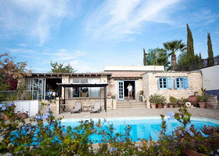 The Carob Tree Villa - Rustic Luxury Home With Access To Pool And Restaurant