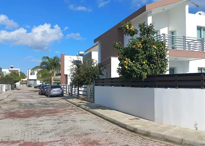 3 Bedroom Villa In Pyla
