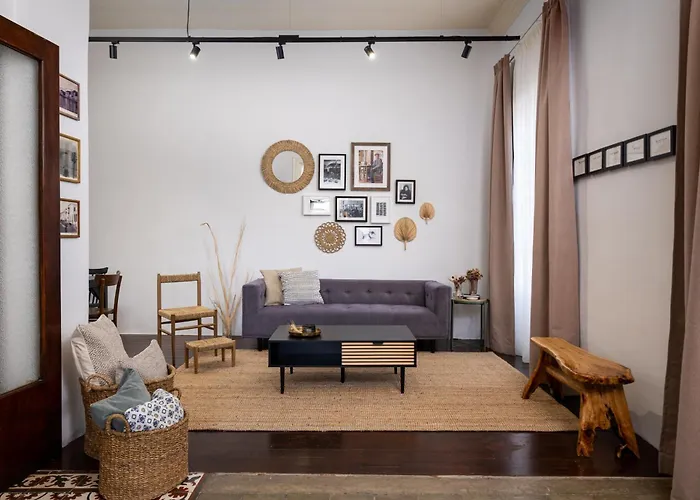 St Lazar Vintage Apartment