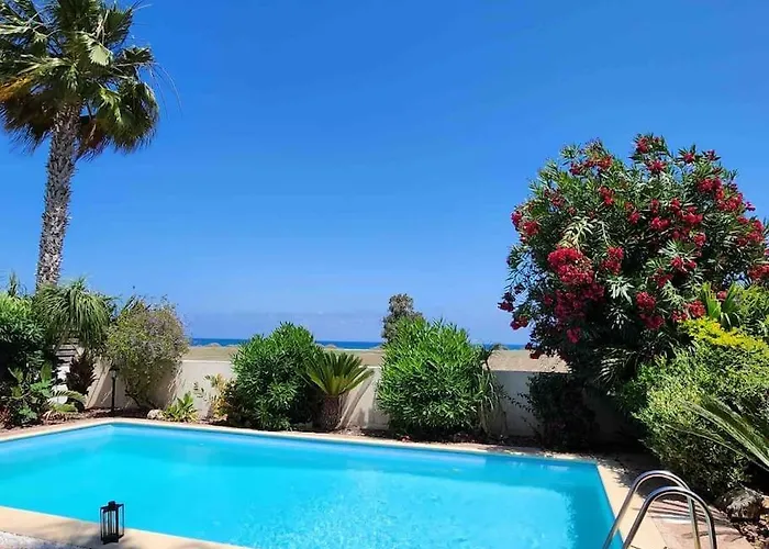 Budget Escape To The Seaside