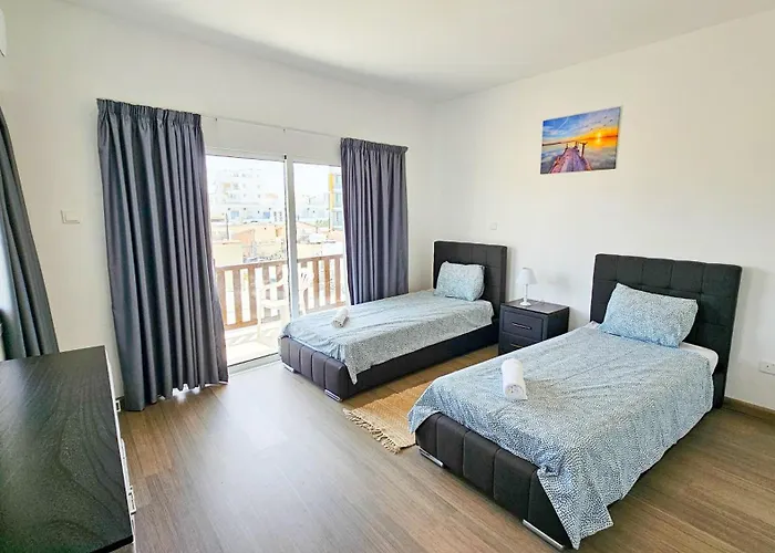 Sky Way City Apartment, 150M From Chabad Lubavitch
