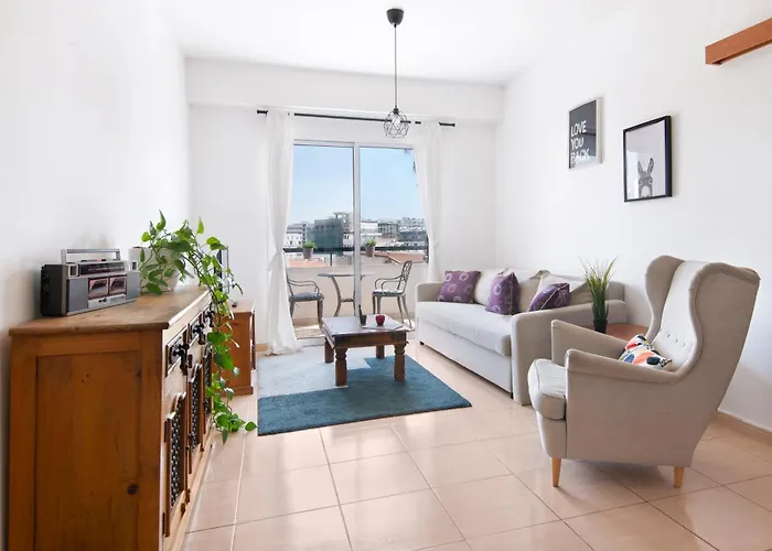 Welcome! Perfect Location-City Center