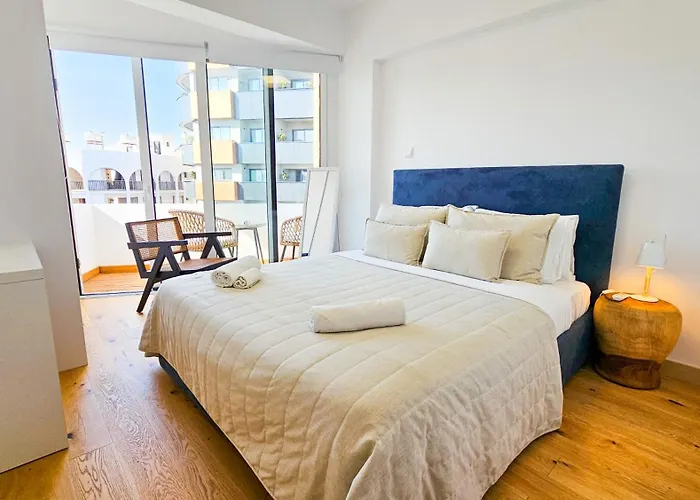 Larnaca Beach Bliss Apartment