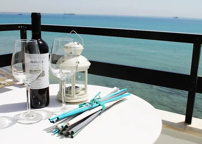 Lazuli Beachfront Penthouse 504