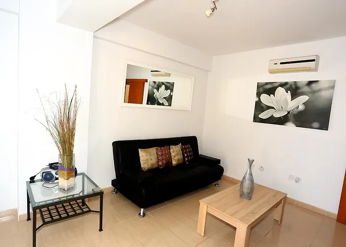 Penelope Court Apartment 102