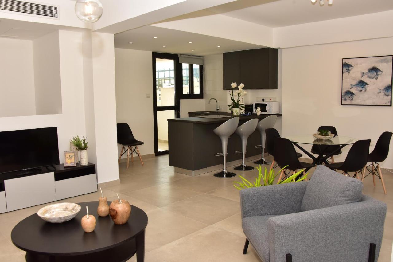 Georgia Court & Seaview Apartment Larnaca