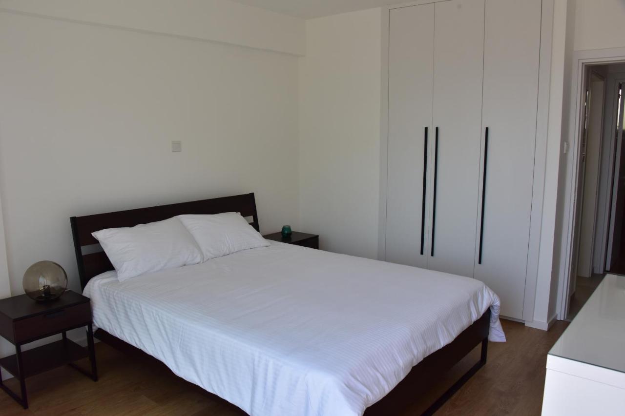 Apartment Georgia Court & Seaview Larnaca