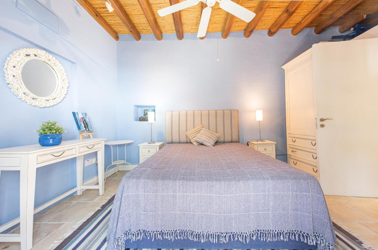 The Carob Tree - Rustic Luxury With Access To Pool And Restaurant * Larnaca