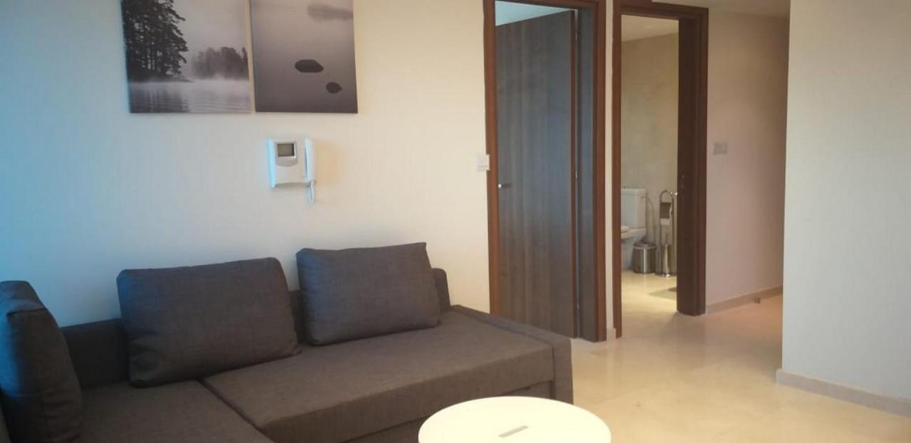 Horizon Luxury At Finikoudes Beach 303 * Larnaca