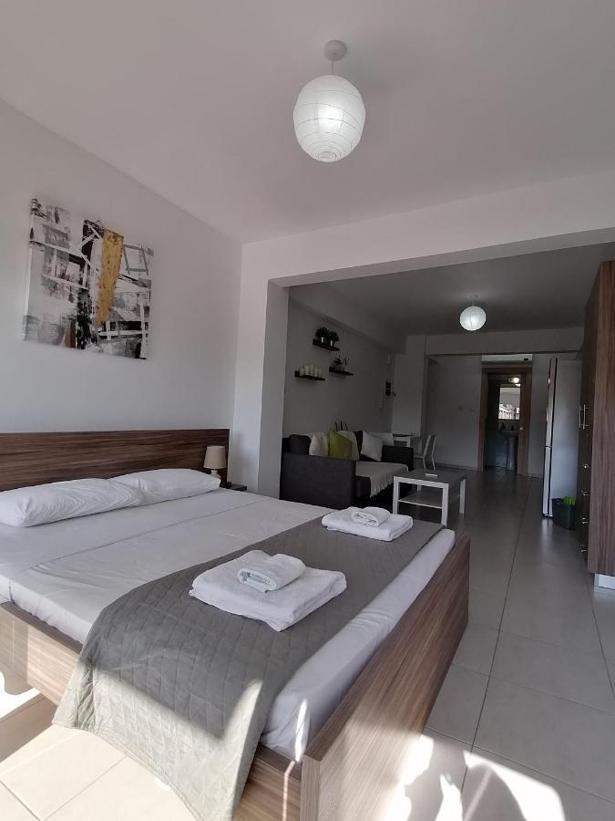 Apartment Must - Center *