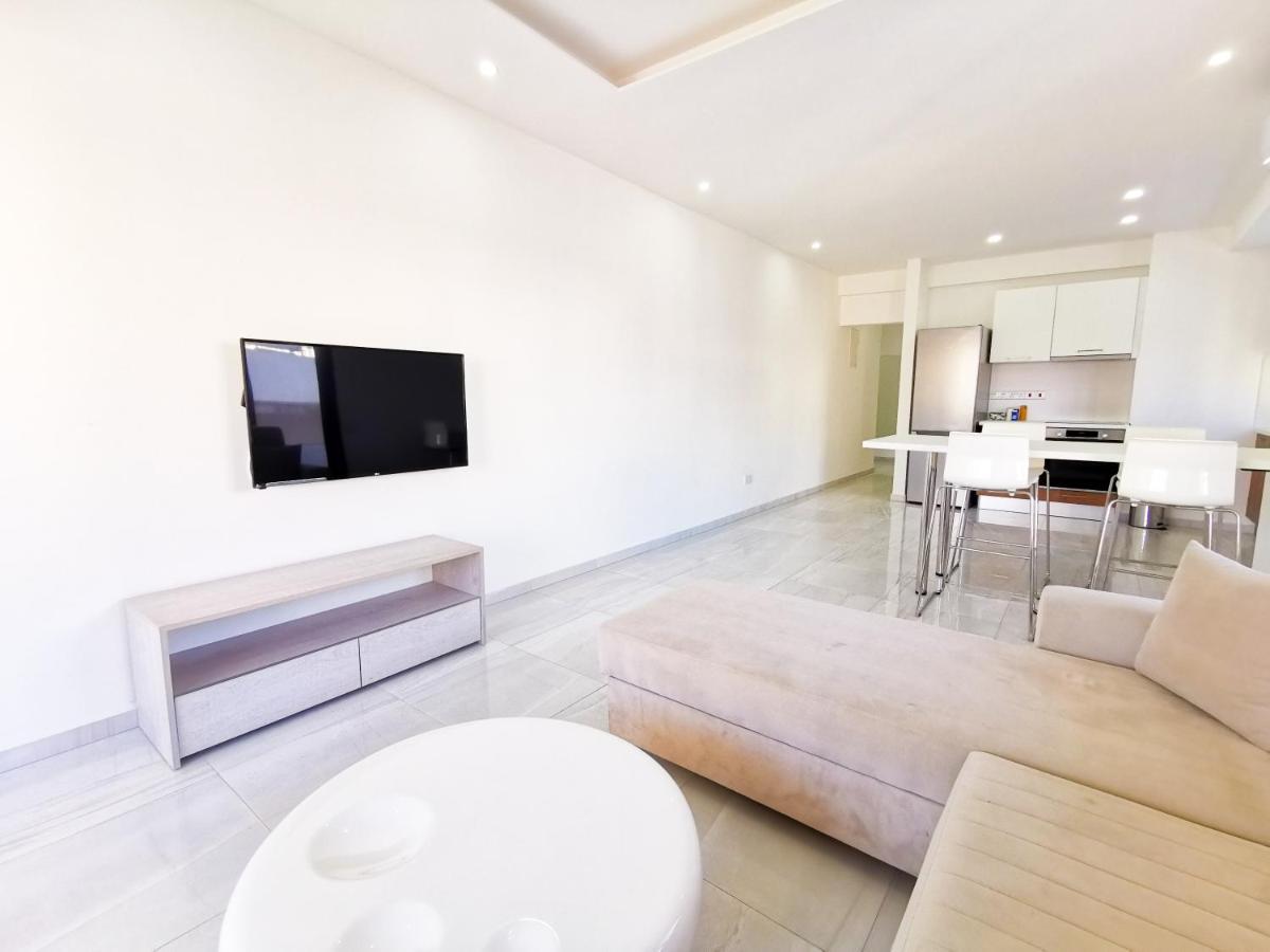 Vasilo Court Seaview Larnaca