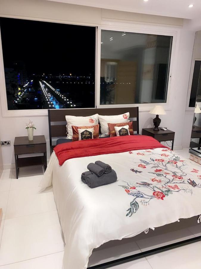 Seaview *