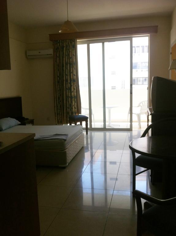 Tsokkos 7 Aparthotel