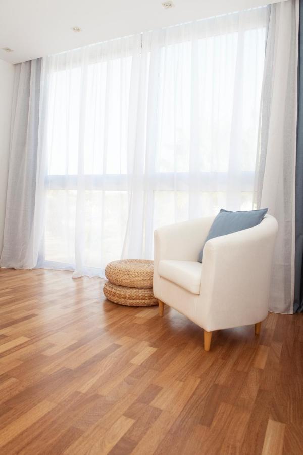 Touch Blue Residences Villa Larnaca