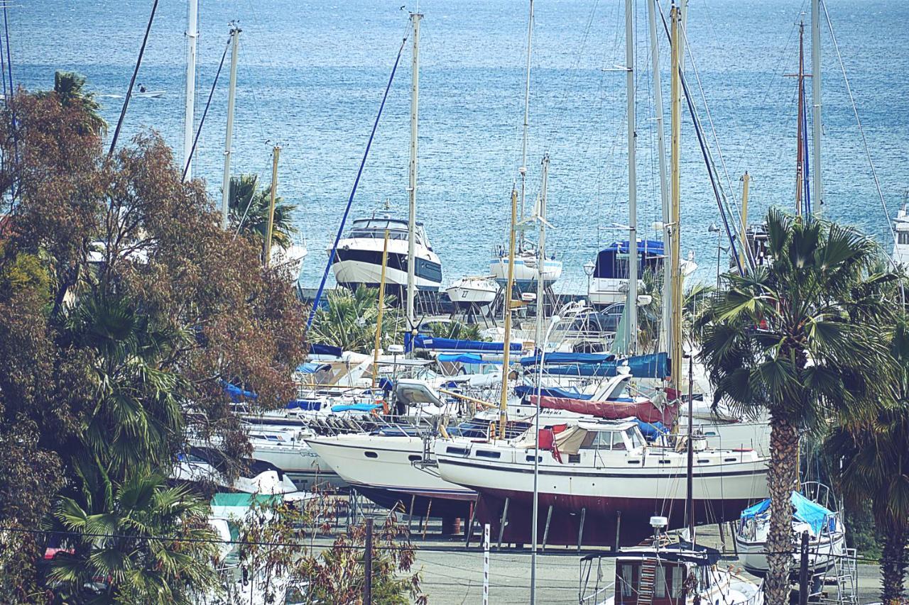Nicolaides Sea View Apartment