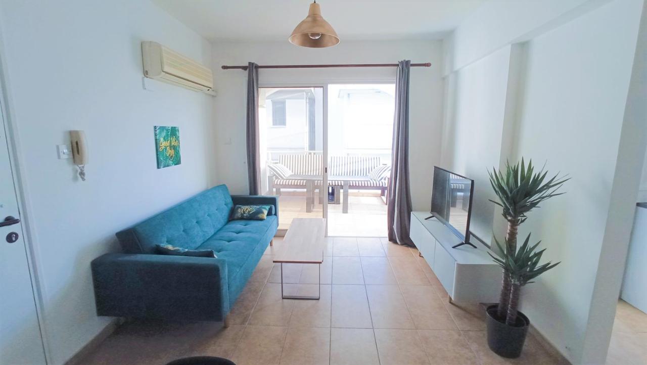 Luxury Private -sea View, Netflix, Gym- 5 Min From Beach! - Private In Shared *