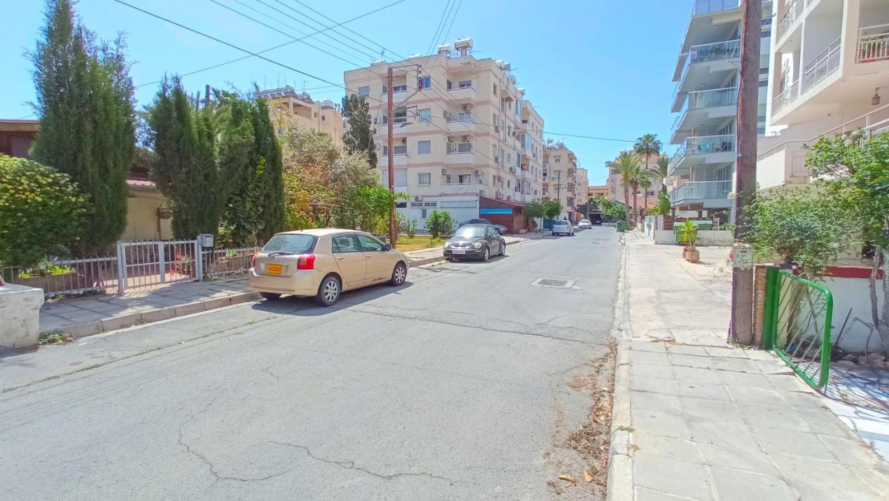 Luxury Private -sea View, Netflix, Gym- 5 Min From Beach! - Private In Shared Homestay *